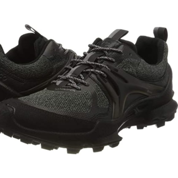 Women's black sneakers are breathable